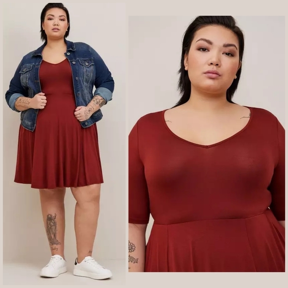 TORRID Short Sleeve Super Soft Knit Mini Skater V-neck Dress, Side Pockets - Picture 2 of 13